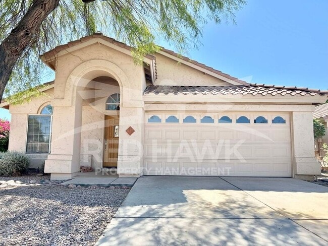 Photo - 437 W San Angelo St