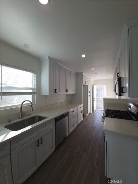 Photo - 13315 S Avalon Blvd