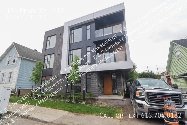 Photo - 174 Ethel St Unité 102