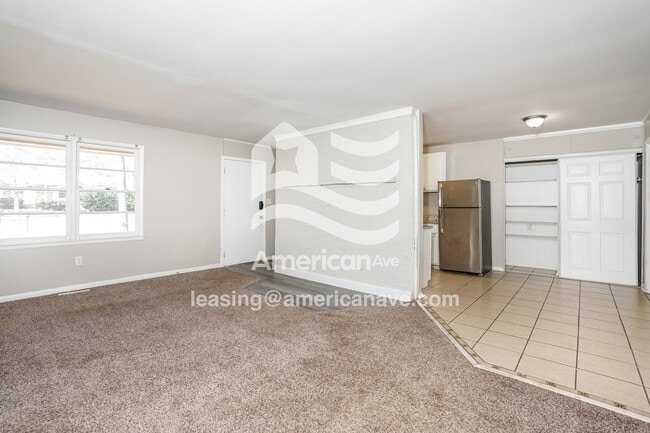 Photo - 102 Oakdale Dr