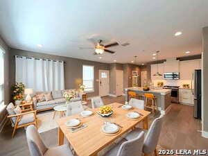 Photo - 1511 E Sandalwood Ln