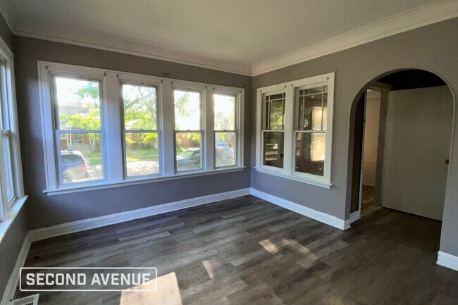 Photo - 12439 S Perry Ave