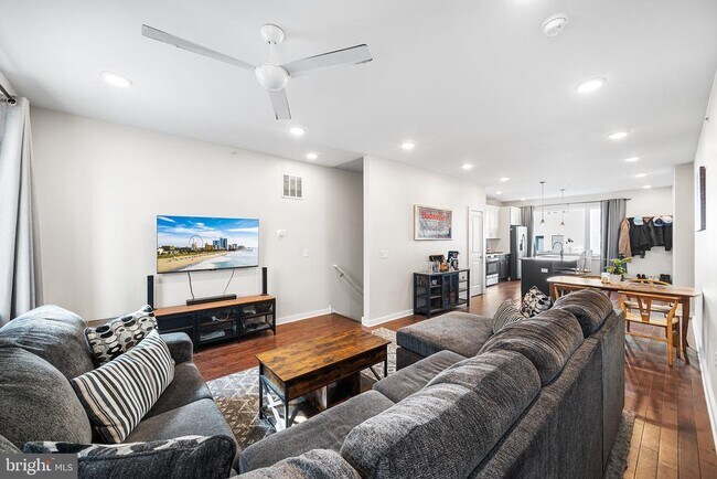 Photo - 1640 N 5th Ct Unit 29A