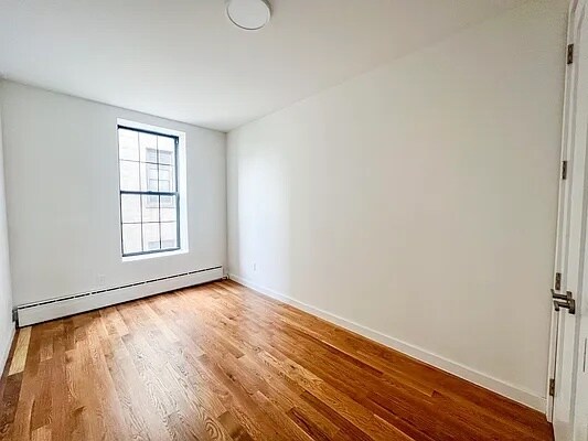 Photo - 909 DeKalb Ave