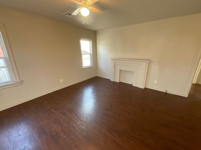 Photo - 2328 SW 30th St