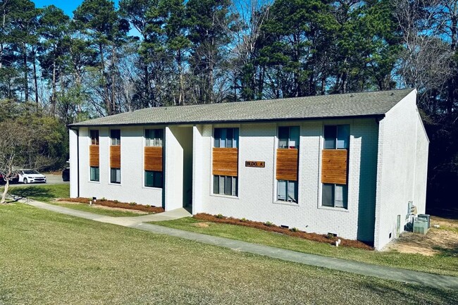 3430 East Apartments - 3430 East Apartments