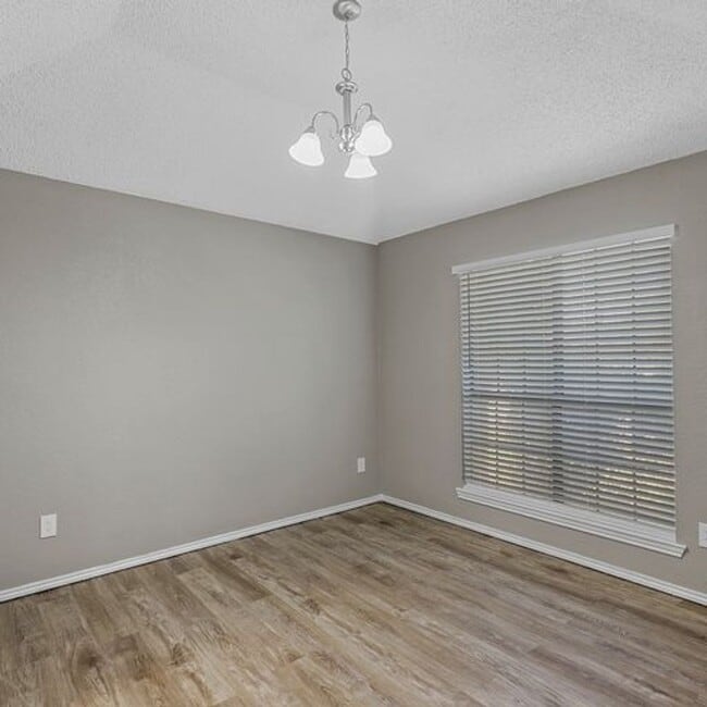 Photo - 4043 St Christopher Ln Unit 4045