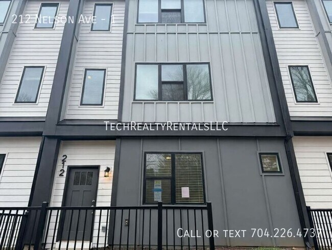 Photo - 212 Nelson Ave