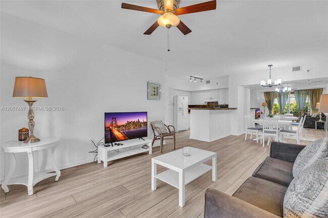 19501 E Country Club Dr Unit 9101