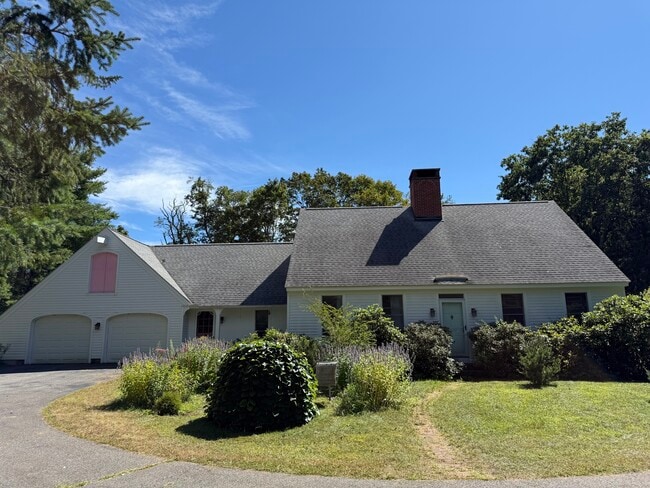 Building Photo - 129 Sunset Ridge Rd Rental