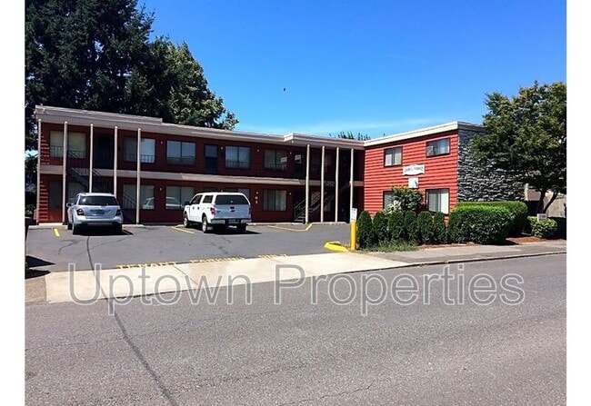 Building Photo - 4117 SE 28th Ave Rental