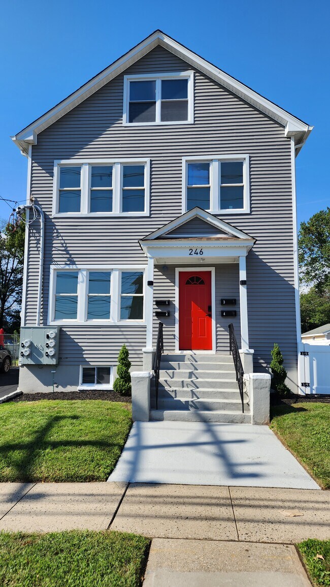 Photo - 246 W Linden Ave Unit 3