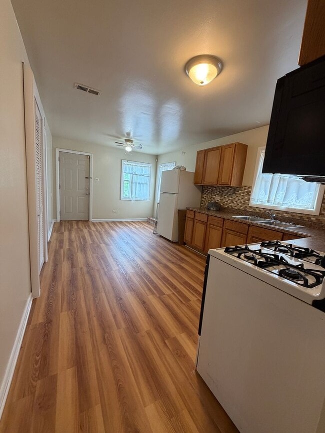 Photo - 14045 S Atlantic Ave Unidad 14045 S Atlantic Ave #2