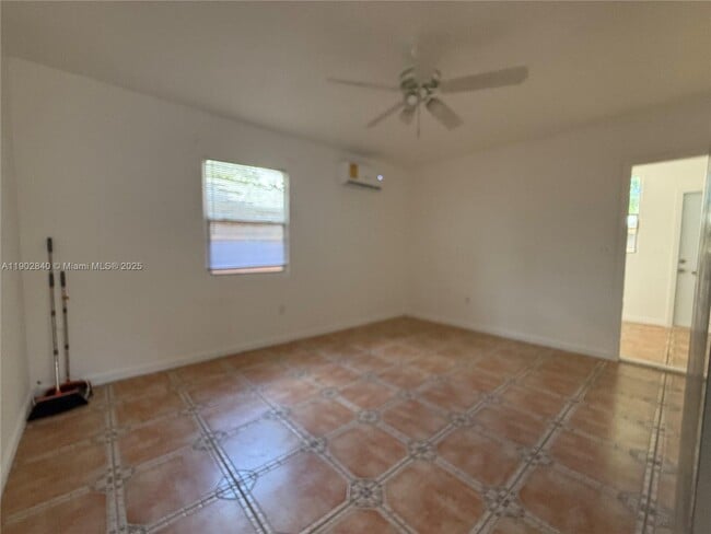 Photo - 906 SW 14th Ave Unidad 908