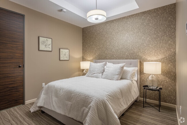 1BD, 1BA - Luxury Suite A
