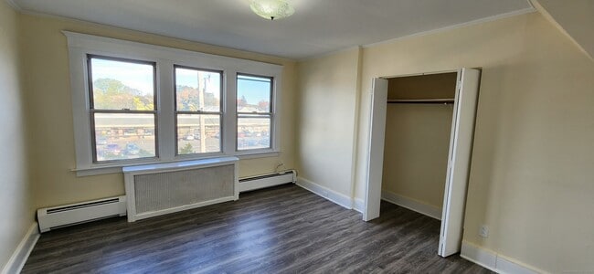 Photo - 120 Elm St Unit 3rd fl.