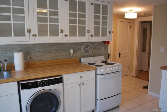 Photo - 35 Oakland Ave