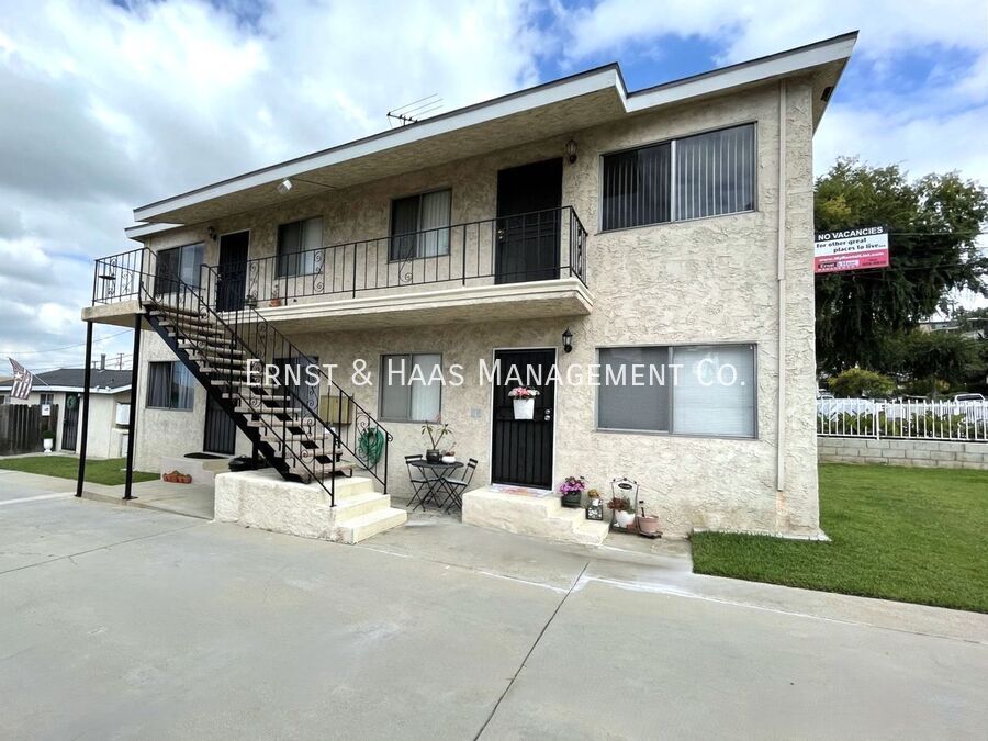 Photo - 1945 Stanley Ave Unidad #A