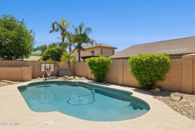 Photo - 16630 N 61st Pl