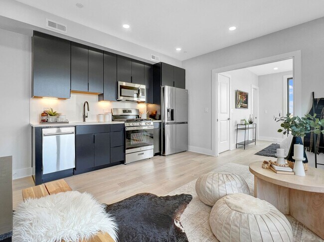 Photo - 1026 18th St NE Unit #PH-7