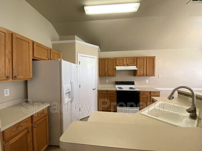 Photo - 217 Meadowbrook Dr