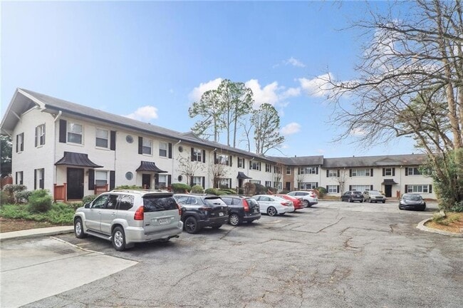 Photo - 2477 N Decatur Rd Unit B4