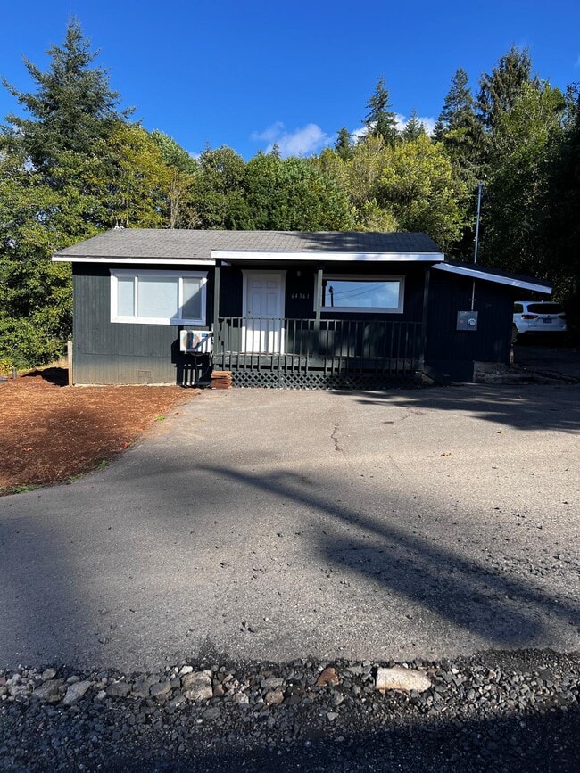 Building Photo - 64361 Daggett Rd Rental