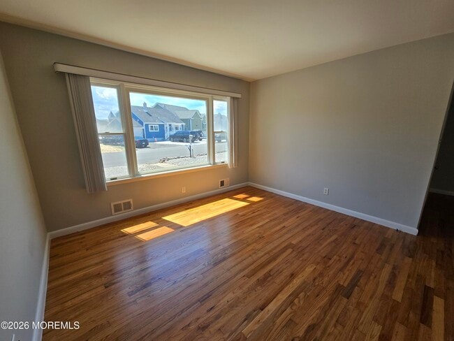 106 E Granada Dr