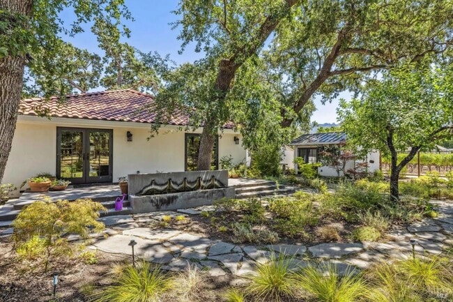 Photo - 1929 Mora Ave
