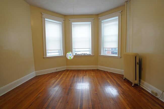 Photo - 64 Woodstock Ave Unidad 7