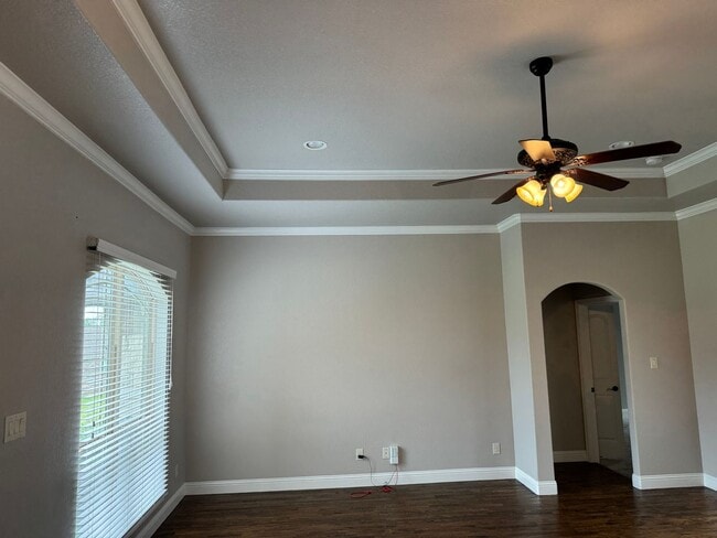Photo - 105 Sandstone Ln