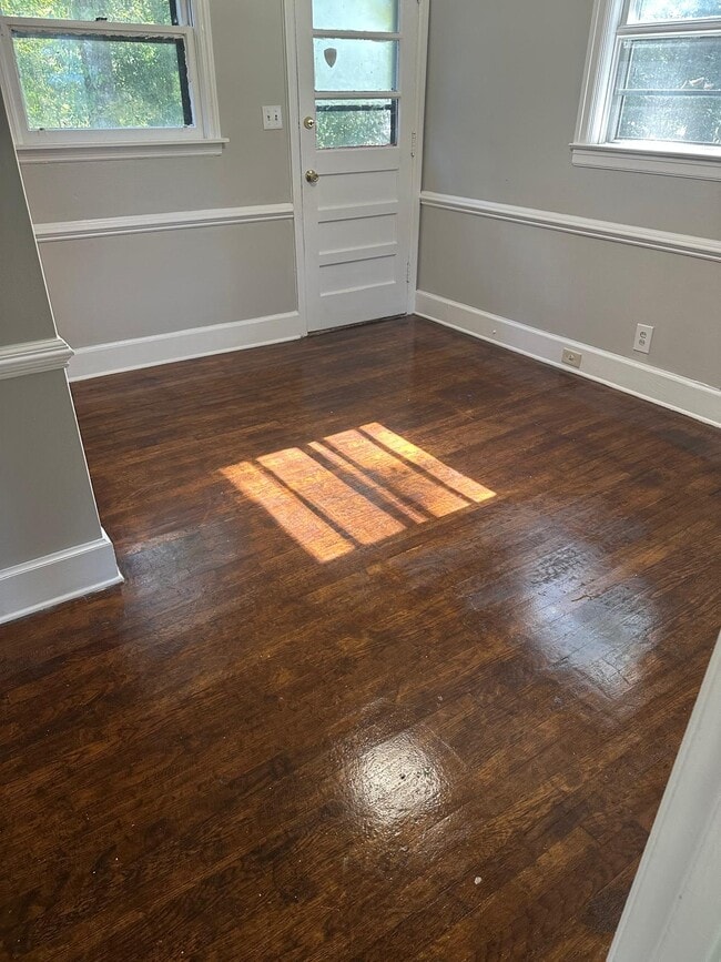 Photo - 3212 Texas St