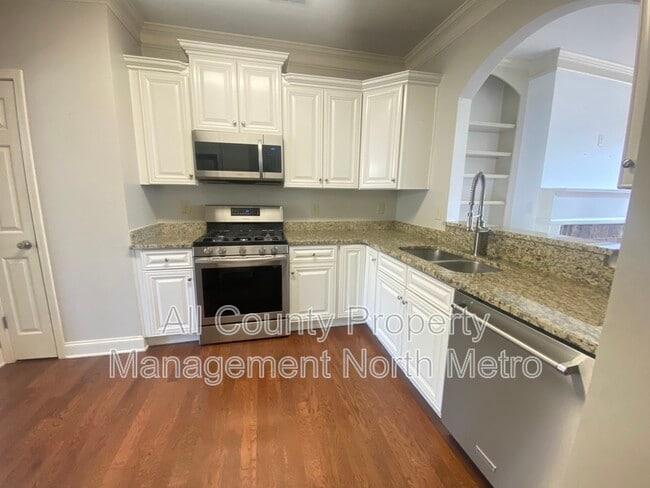 Photo - 3911 High Dove Way SW