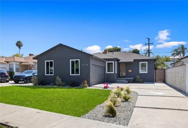 Photo - 3518 S Burnside Ave