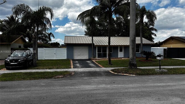 Photo - 14799 SW 71st Ln