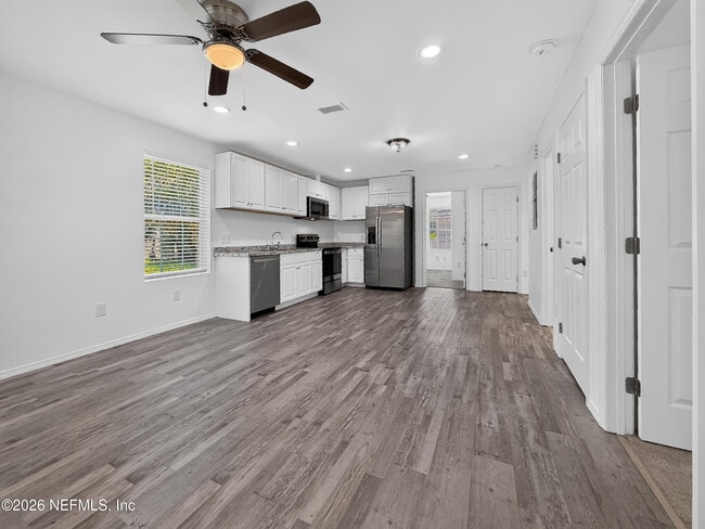 Photo - 2220 Flesher Ave