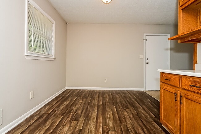 Photo - 1303 Todiway Ct