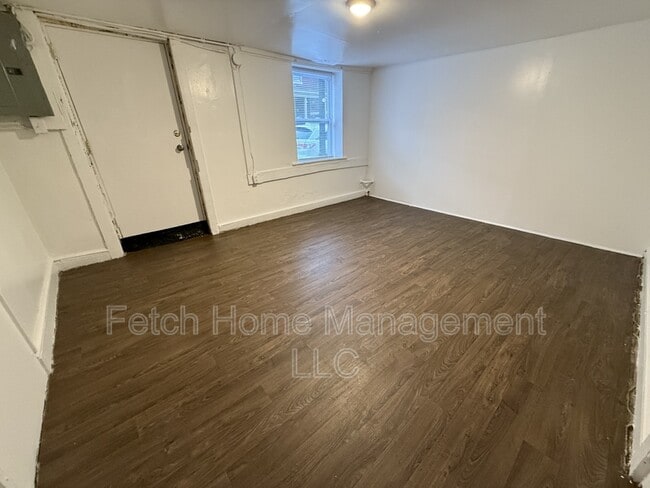 Photo - 457 Manor St