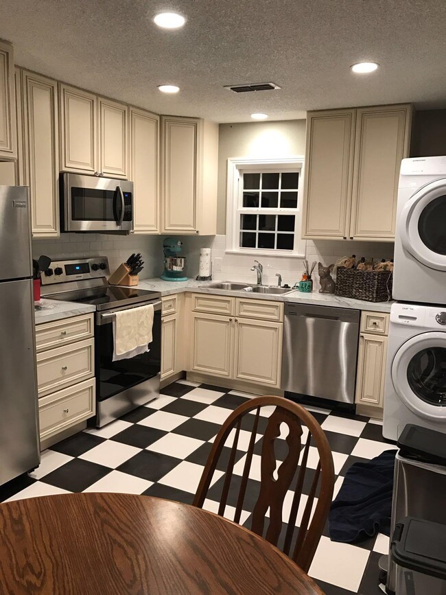 Photo - 4712 37th St