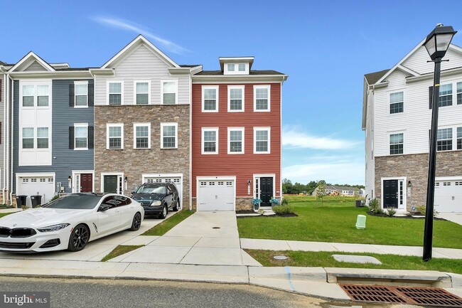 Photo - 5078 Silver Oak Dr Townhome