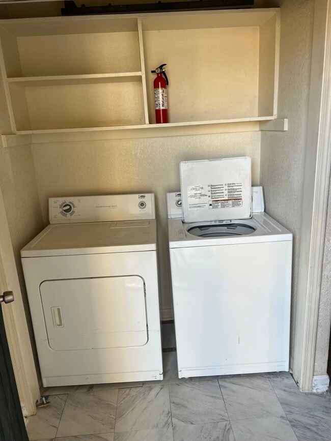 Photo - 8100 Creekbend Dr Unit 154