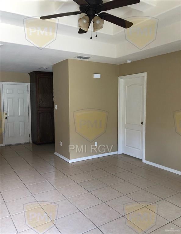 Photo - 11 Amy Dr Unit A