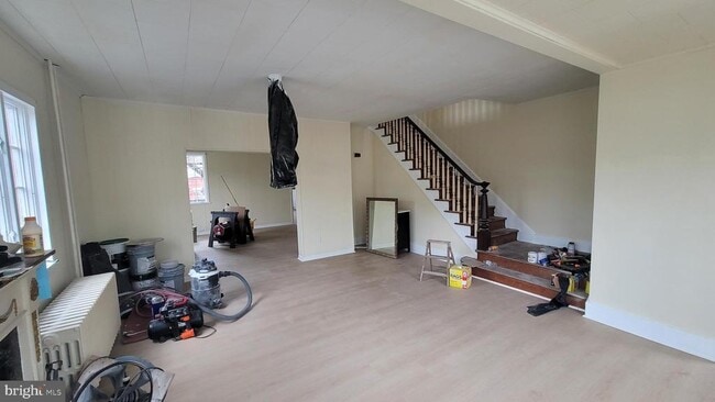 Photo - 123 S 5th St