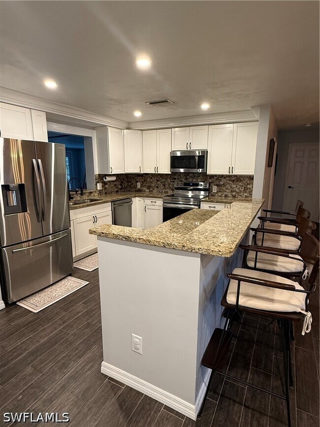 Photo - 235 Cypress Way W