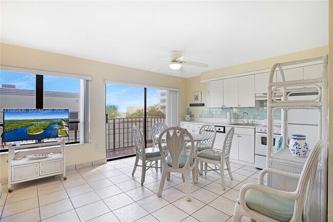 Photo - 3215 N Ocean Dr Unit 301