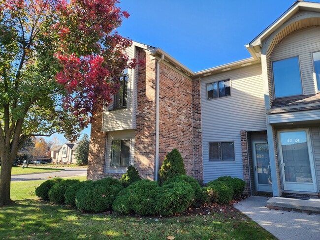 Photo - 42722 Lilley Pointe Dr Rental