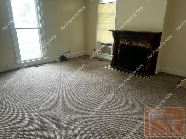 Photo - 403 E 11th Ave