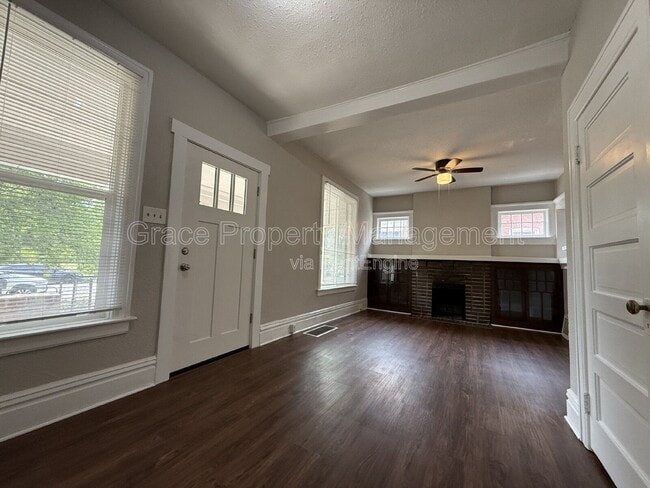 Photo - 451 S Sherman St