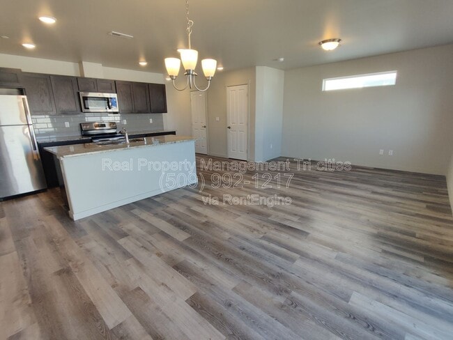 Photo - 5748 W Albany Pl