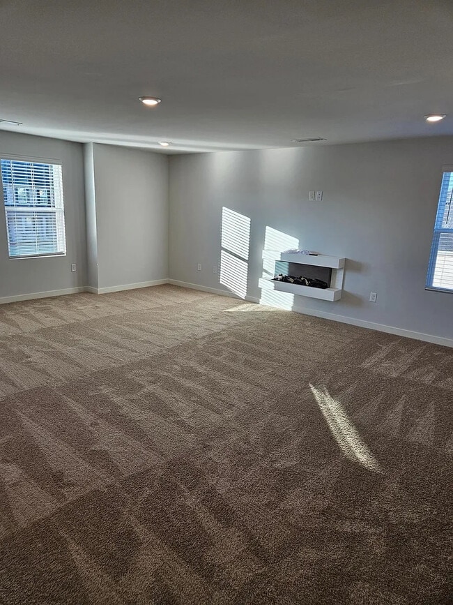 Photo - Room in House on Hibiscus Wy